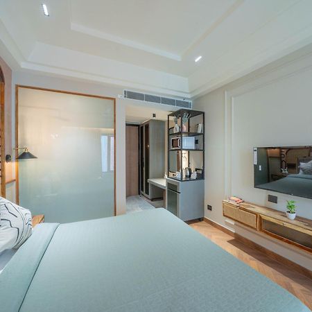 Boutique Hotel By One Tree グルガウン エクステリア 写真